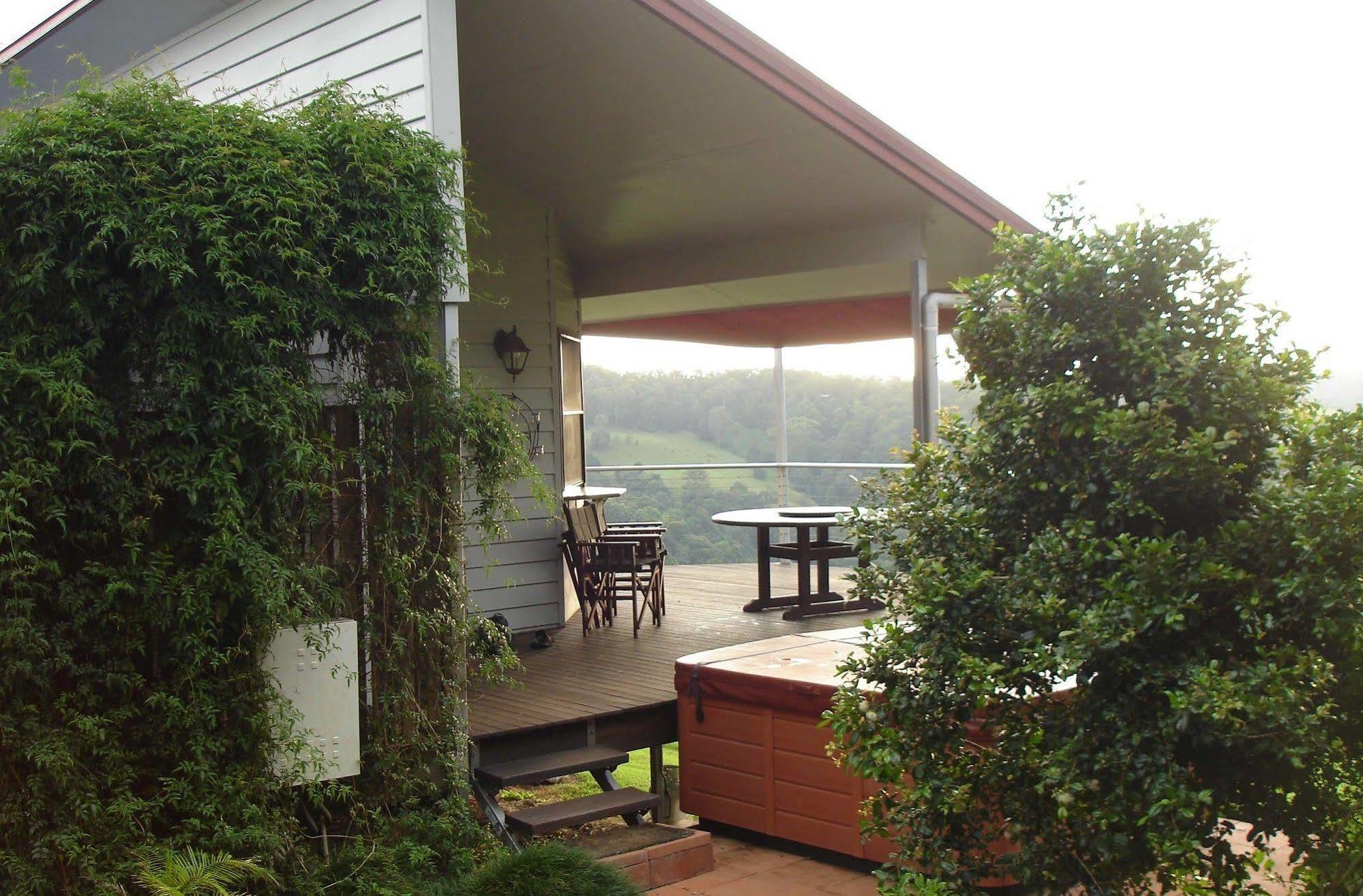 Aparthotel Hunchy Hideaway Montville Exterior foto
